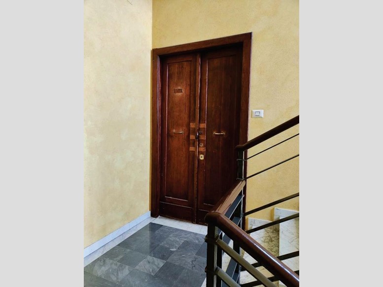 Appartamento in Vendita a Milano, 116'400&euro;, 107 m²