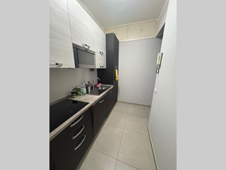 Monolocale in Affitto a Pontedera, 520&euro;, 45 m², arredato