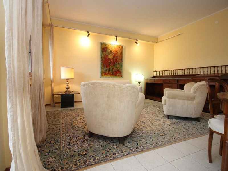 Appartamento in Affitto a Siena, 1'200&euro;, 128 m², arredato