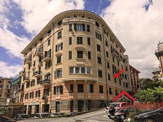 Appartamento in Vendita a Genova, zona Pegli, 330'000&euro;, 146 m²