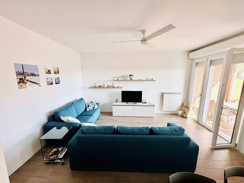 Appartamento in Vendita a Lerici, zona San Terenzo, 398'000&euro;, 120 m²