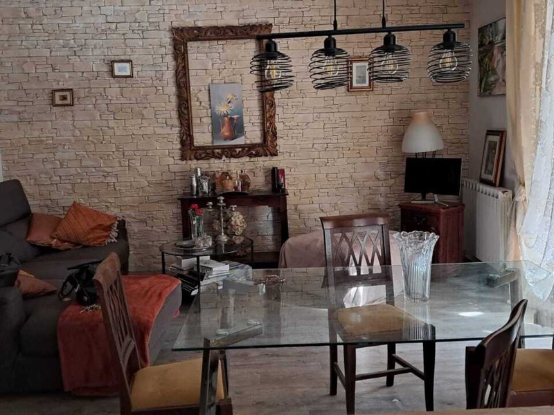 Appartamento in Vendita a Santo Stefano di Magra, 175'000&euro;, 90 m²