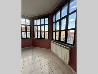 Trilocale in Vendita a Nichelino, 153'000&euro;, 94 m²