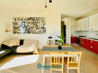 Trilocale in Vendita a Sarzana, 170'000&euro;, 82 m², con Box