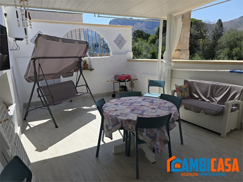 Quadrilocale in Vendita a Palermo, 190'000&euro;, 122 m²