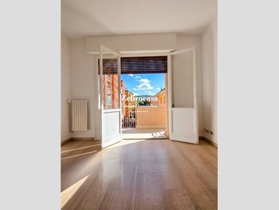 Quadrilocale in Vendita a Bologna, 305'000&euro;, 98 m²
