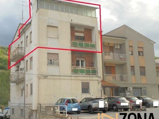 Quadrilocale in Vendita a Teramo, 24'364&euro;, 100 m²