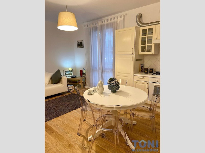 Trilocale in Vendita a Empoli, 230'000&euro;, 65 m²