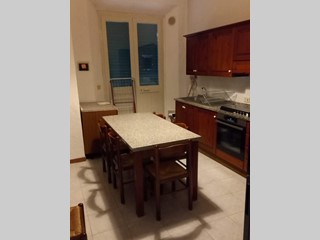 Appartamento in Affitto a Pisa, 1'450&euro;, 120 m², arredato