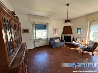 Appartamento in Vendita a Massa, 205'000&euro;, 95 m², arredato