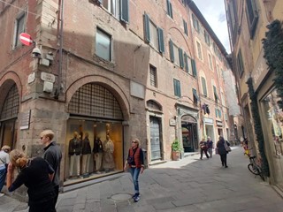 Trilocale in Vendita a Lucca, 400'000&euro;, 75 m²