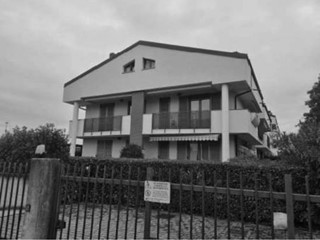 Quadrilocale in Vendita a Busnago, 174'000&euro;, 124 m², con Box