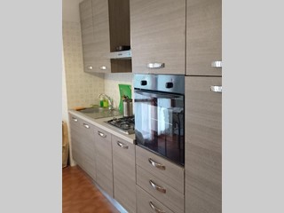 Appartamento in Vendita a Pisa, 330'000&euro;, 140 m², con Box