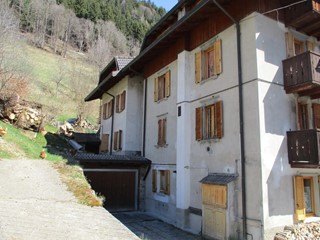 Quadrilocale in Vendita a Vilminore di Scalve, zona Nona, 31'125&euro;, 102 m²