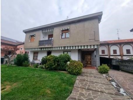 Quadrilocale in Vendita a Cogliate, 142'900&euro;, 109 m², con Box