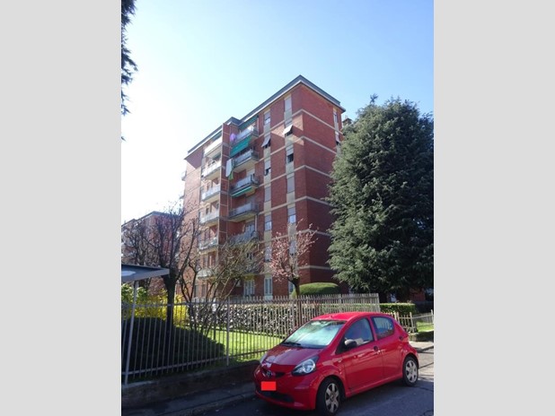 Trilocale in Vendita a Barlassina, 68'006&euro;, 89 m², con Box