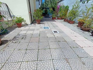 Quadrilocale in Vendita a Pisa, 180'000&euro;, 110 m², arredato
