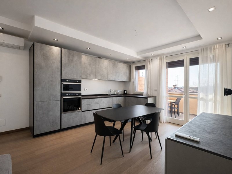 Trilocale in Affitto a Ferrara, 1'200&euro;, 80 m²