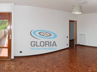 Quadrilocale in Vendita a Fabriano, 120'000&euro;, 95 m²