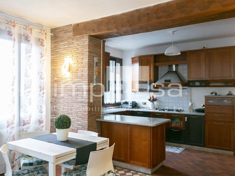 Trilocale in Vendita a Istrana, 140'000&euro;, 88 m²