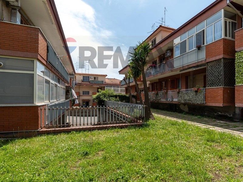 Appartamento in Vendita a Aci Sant'Antonio, 165'000&euro;, 139 m²