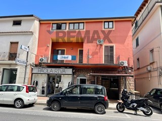 Appartamento in Vendita a Vairano Patenora, 1'250'000&euro;, 650 m²