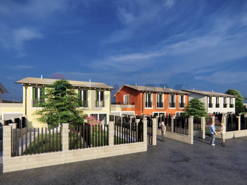 Quadrilocale in Vendita a Certosa di Pavia, 299'000&euro;, 190 m²