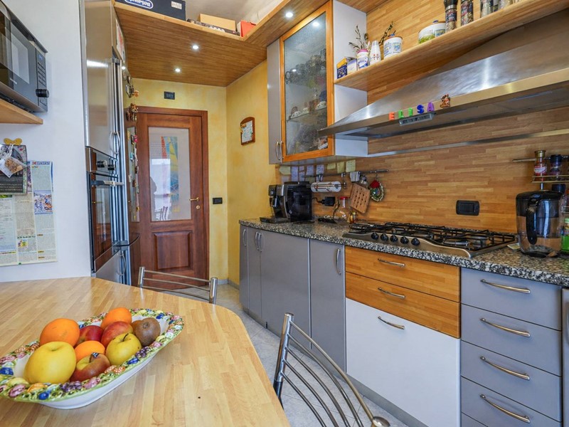 Trilocale in Vendita a Bergamo, 186'000&euro;, 98 m²