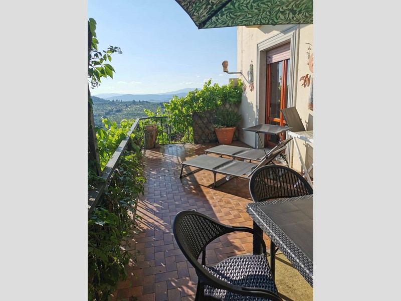 Bilocale in Vendita a Pelago, 120'000&euro;, 45 m²
