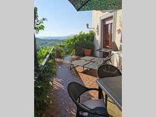Bilocale in Vendita a Pelago, 120'000&euro;, 45 m²