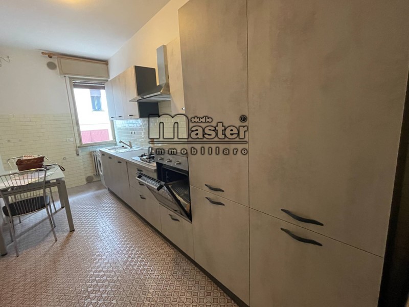 Appartamento in Affitto a Treviso, 850&euro;, 100 m²