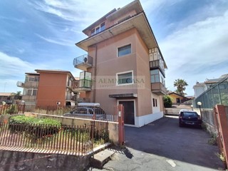 Trilocale in Vendita a Tremestieri Etneo, 120'000&euro;, 85 m²