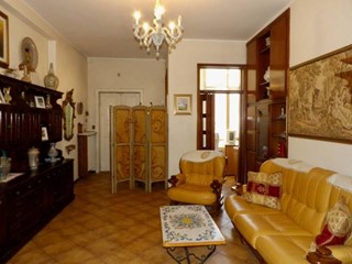 Appartamento in Affitto a Terni, 700&euro;, 115 m²