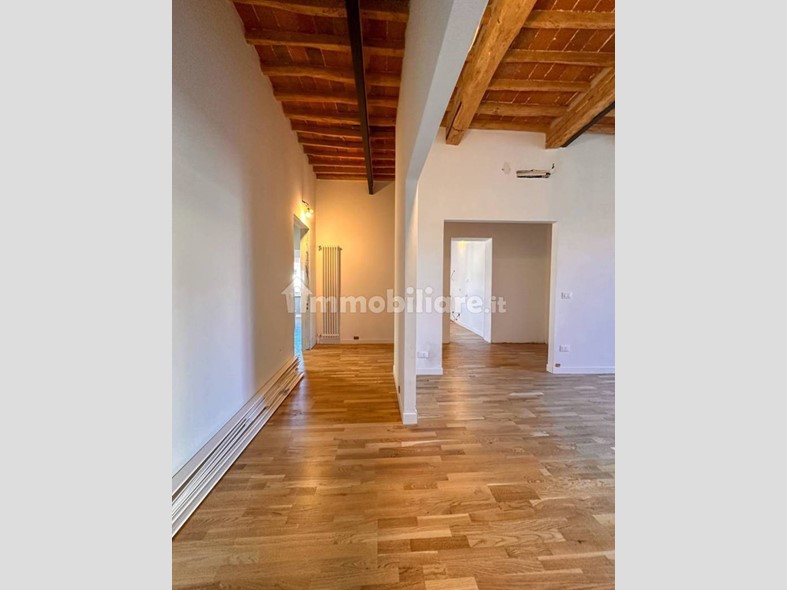 Appartamento in Vendita a Lucca, 530'000&euro;, 100 m²