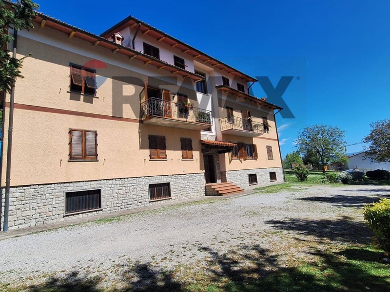 Appartamento in Vendita a Castel San Niccolò, 115'000&euro;, 113 m²