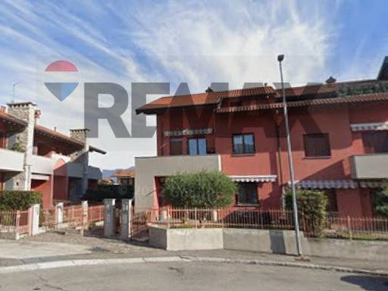 Bilocale in Vendita a Mapello, 145'000&euro;, 85 m²