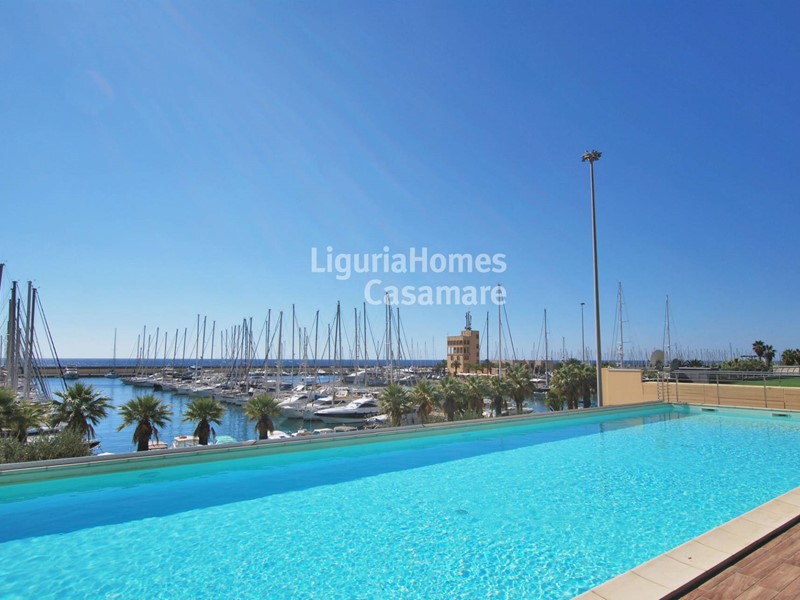 Appartamento in Vendita a Santo Stefano al Mare, 520'000&euro;, 86 m²