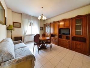 Trilocale in Vendita a Paderno Dugnano, 158'000&euro;, 74 m²