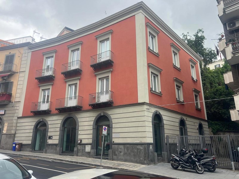 Bilocale in Affitto a Pozzuoli, 950&euro;, 70 m², arredato