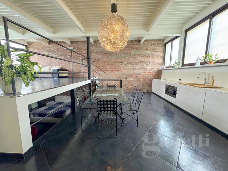 Loft in Vendita a Busto Arsizio, 193'000&euro;, 92 m²