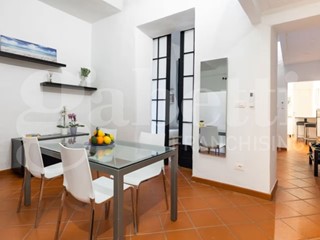 Bilocale in Vendita a Firenze, 330'000&euro;, 60 m², arredato