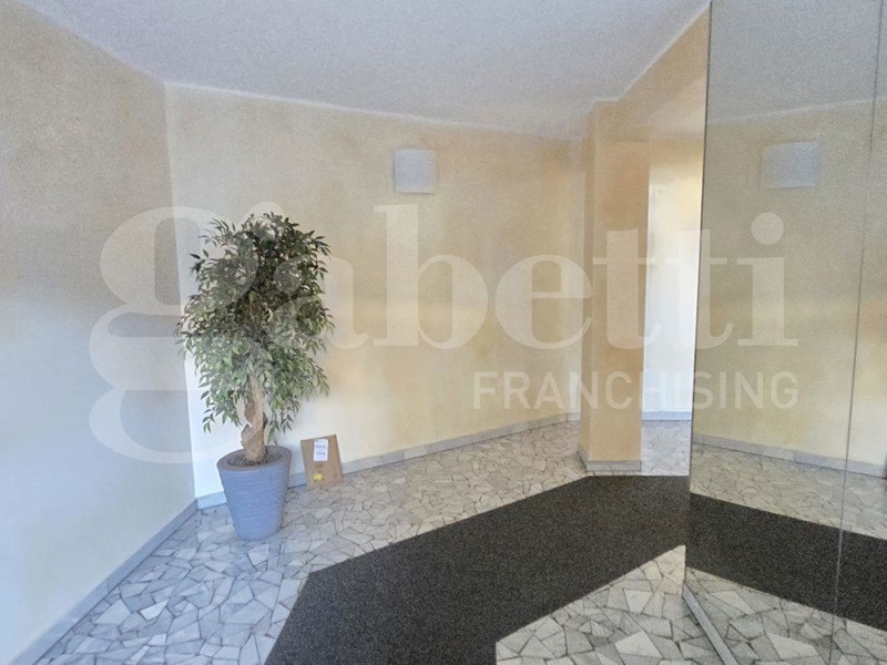 Quadrilocale in Vendita a Sesto San Giovanni, 264'000&euro;, 110 m², con Box