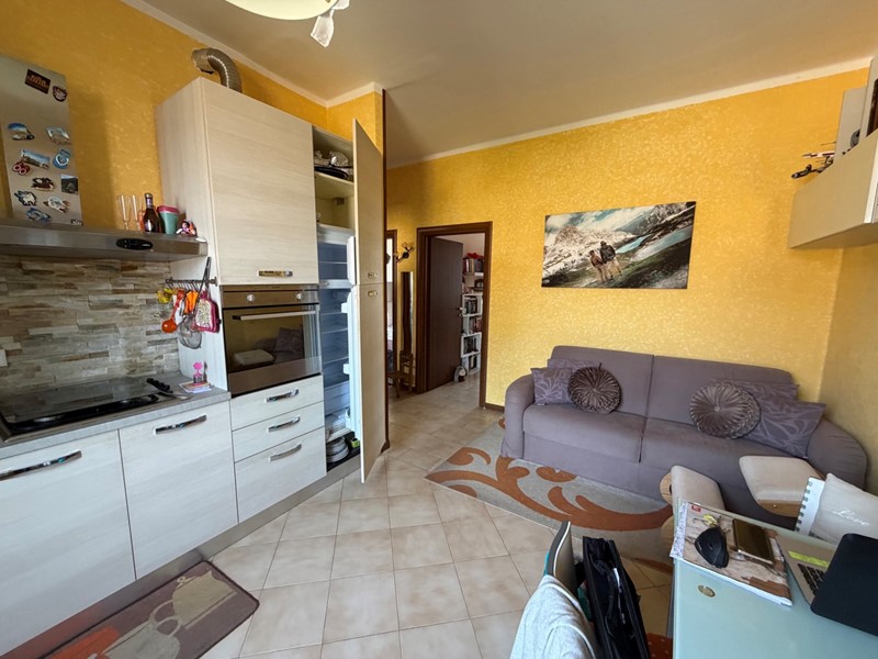 Trilocale in Vendita a Terni, 49'000&euro;, 60 m², arredato