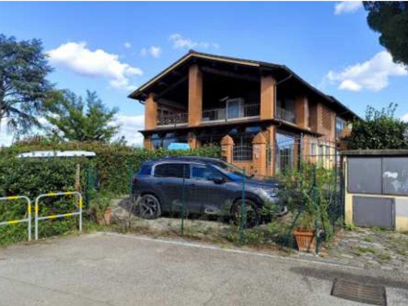 Bilocale in Vendita a Prato, 126'750&euro;, 60 m²