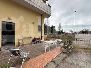 Quadrilocale in Vendita a Mosciano Sant'Angelo, 69'000&euro;, 90 m²