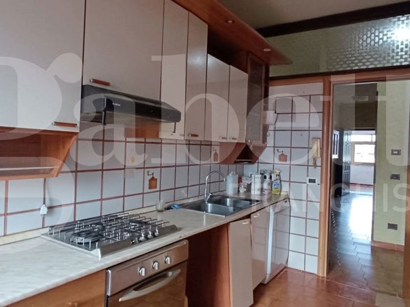 Quadrilocale in Vendita a Nettuno, 115'000&euro;, 80 m², con Box