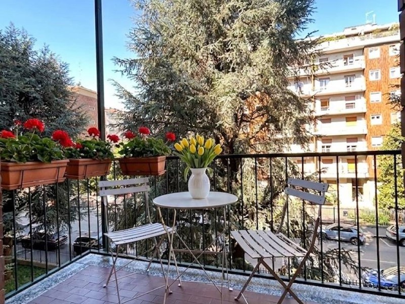 Bilocale in Vendita a Milano, 255'000&euro;, 53 m²
