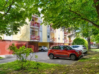 Trilocale in Vendita a Argelato, 180'000&euro;, 70 m², con Box