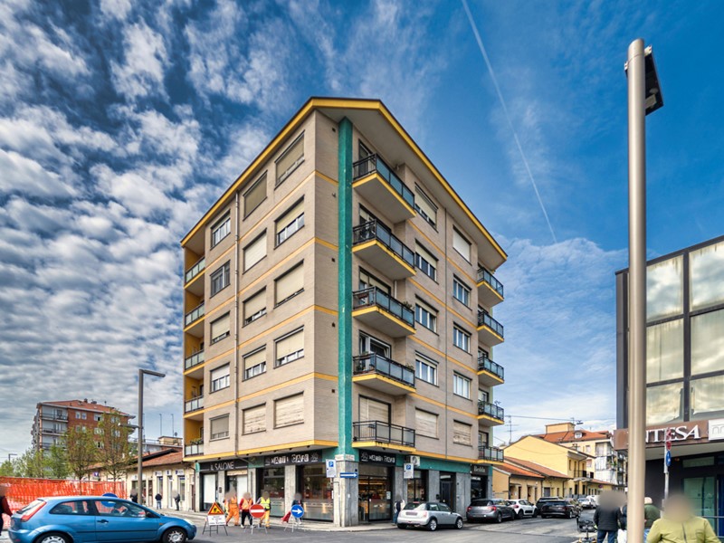 Trilocale in Vendita a Venaria Reale, 165'000&euro;, 90 m²
