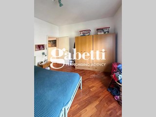 Trilocale in Vendita a Roma, 319'000&euro;, 92 m²